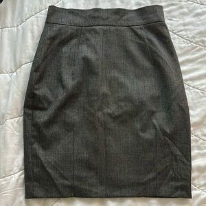 H&M high waisted professional skirt (skirt is lined)!